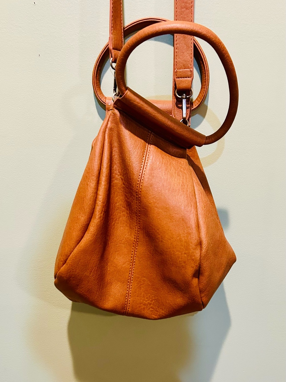 Women's Tan Leather Bucket Bag with Circular Handles